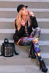 Click image for larger version. 

Name:	Meri_Wild_blog_o_modzie_printed_leggings_Lita_Spike 2.jpg 
Views:	40 
Size:	10.6 KB 
ID:	8518